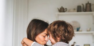 Resiliência emocional para crianças: 12 habilidades de enfrentamento que todos os pais precisam saber