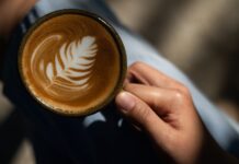 Три причини, чому ваш домашній латте не відповідає професійному латте – і як це виправити