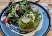 За пределами яблока: 10 богатых белком фруктов для увеличения потребления