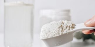 Прозорий проти сироваткового протеїну: порівняння засвоюваності та ефективності