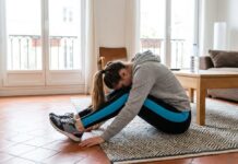 Чому вуха дзвенять під час руху і як це виправити прямо зараз